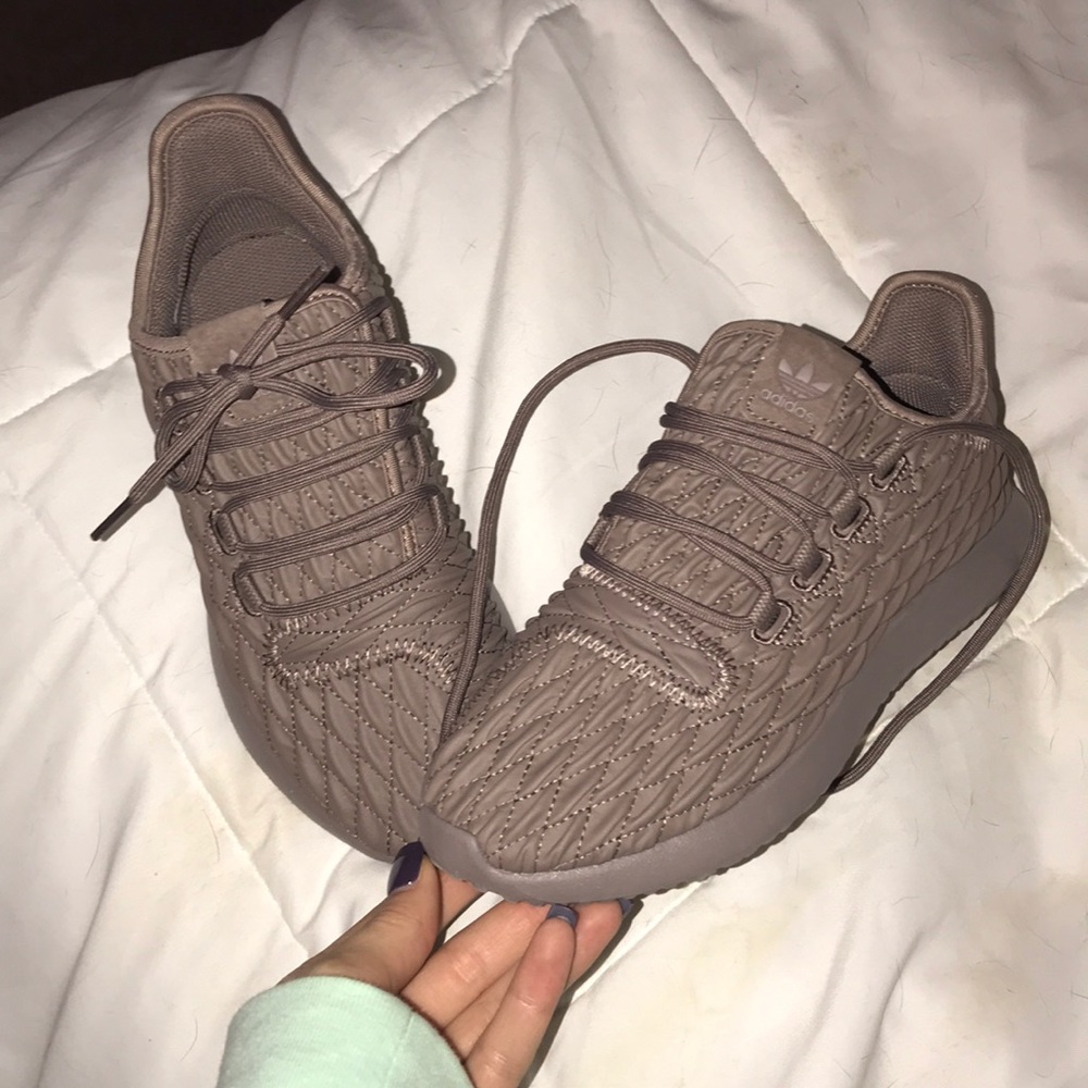 Adidas tubular shadow